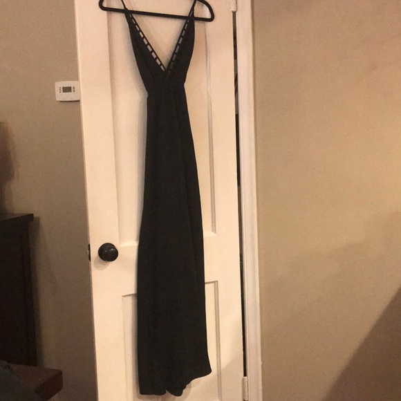 Dresses & Skirts - GORGEOUS Black Maxi - Size S